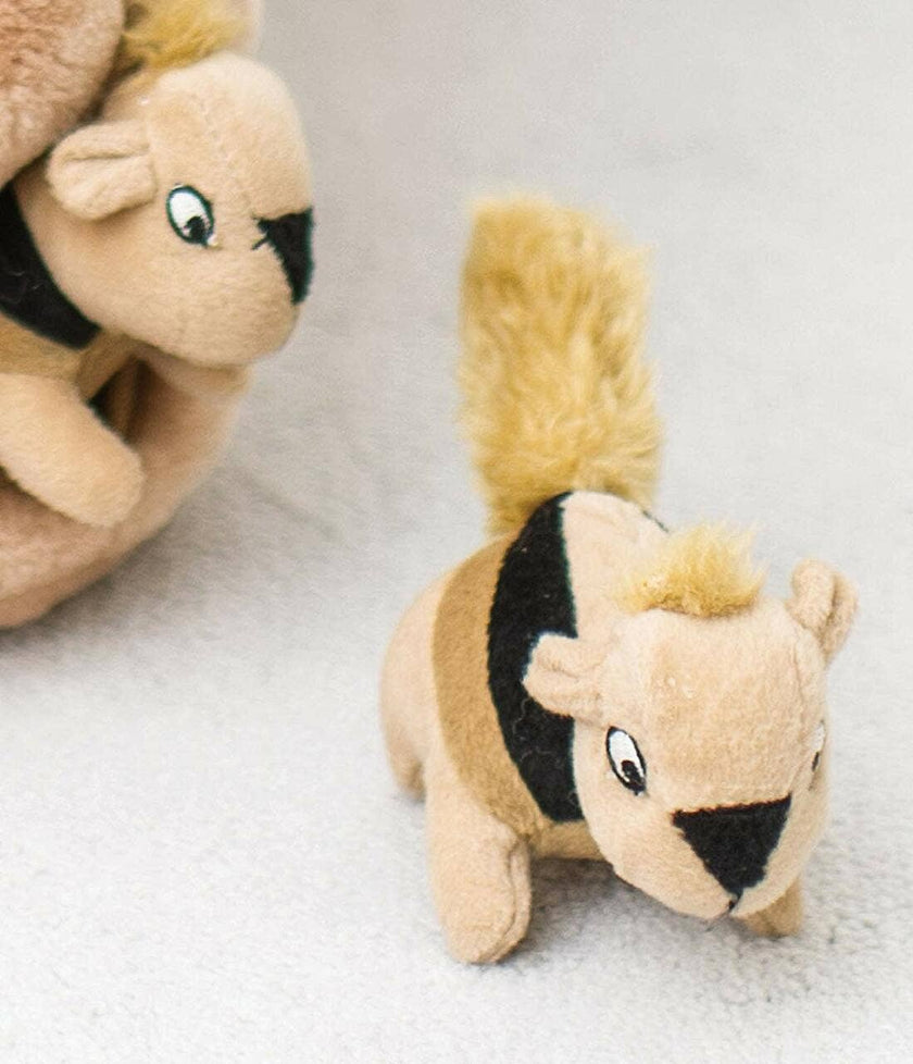 Dog Toy Squirrel Squeakin' Single Plush Doy Toy