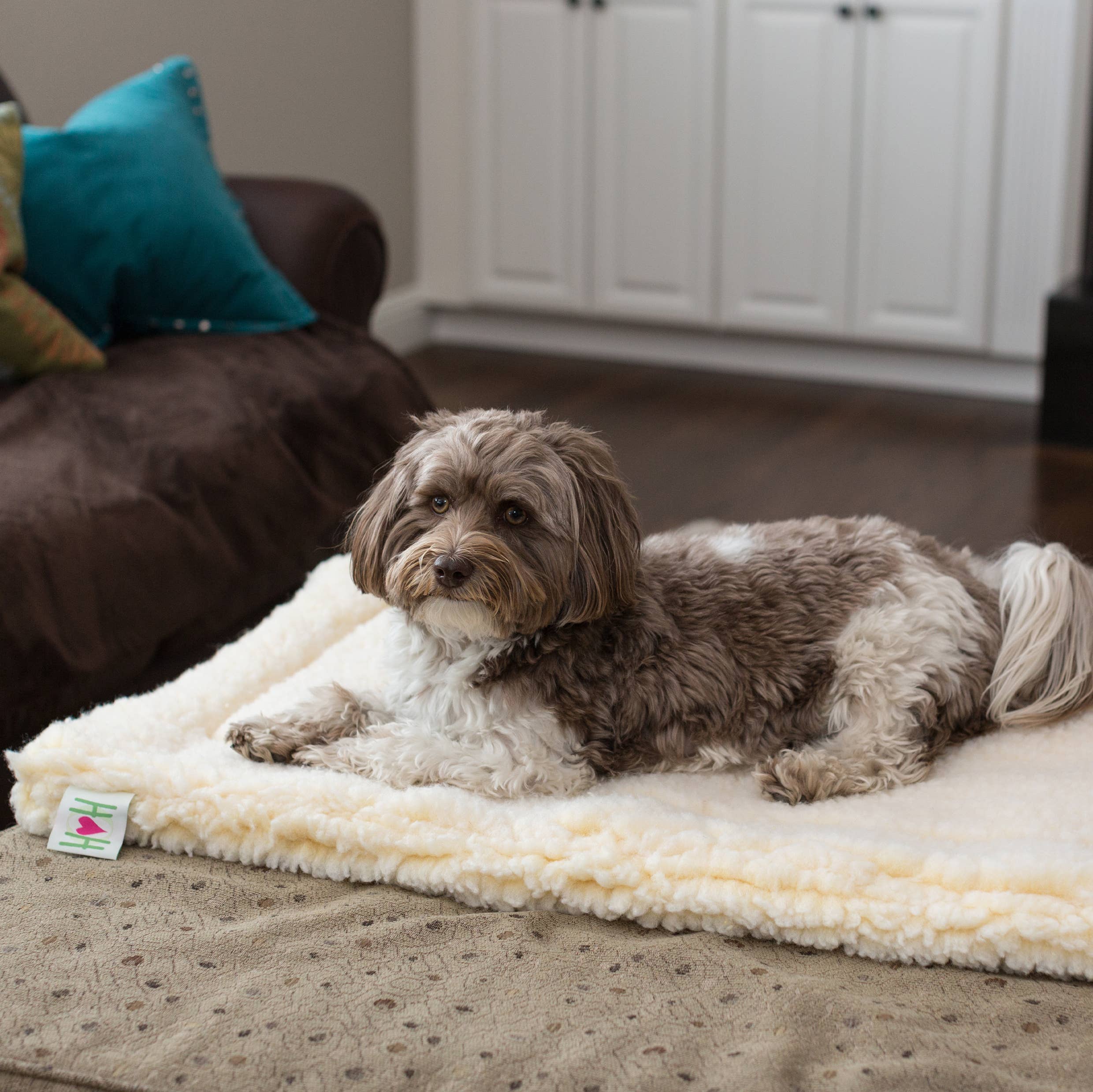 HuggleFleece® Mat/Bed perfect for both Cats & Dogs