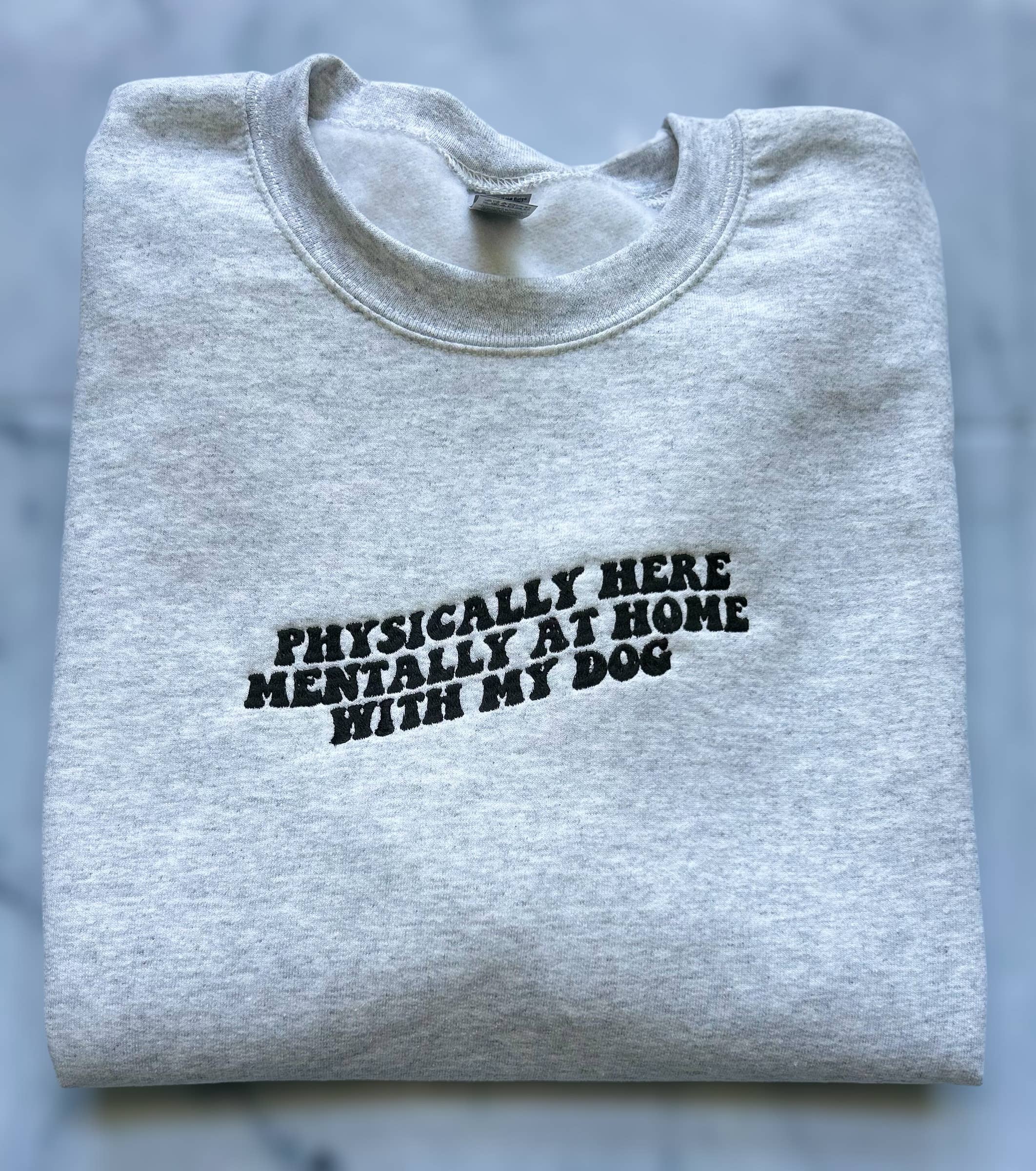 Crewneck Embroidered 