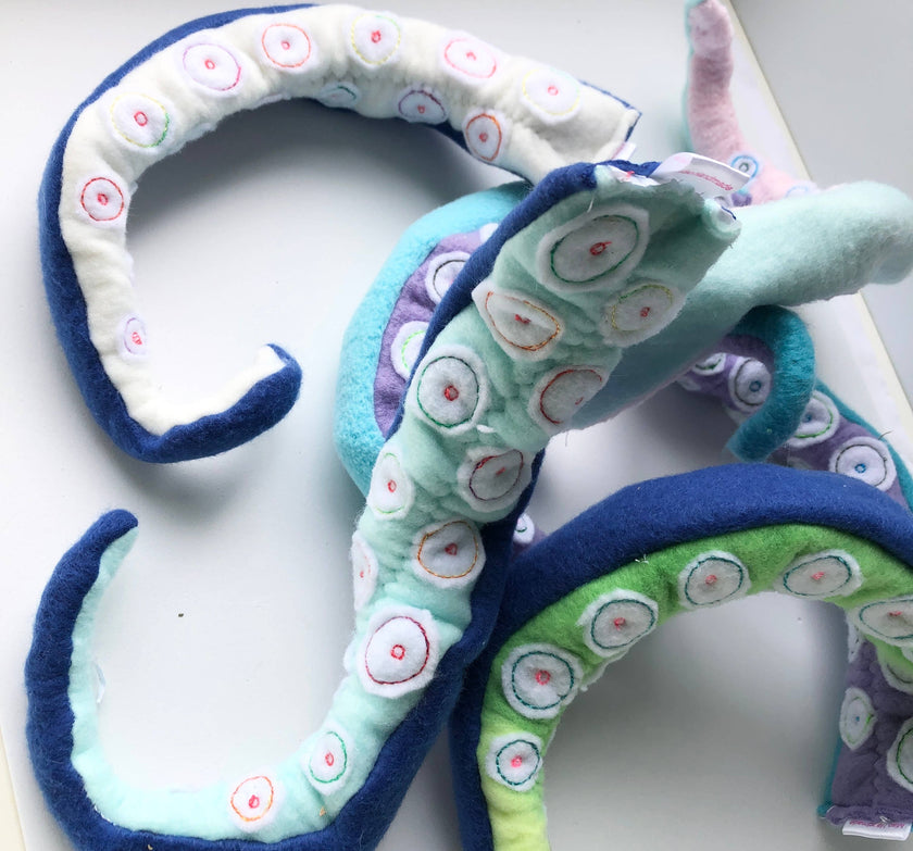Cat Toy Tentacle Catnip Kraken Plush Toy