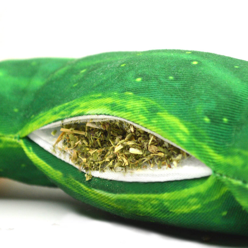 Meowijuana Get Kickin Spicy Pickle Kicker Cat Toy
