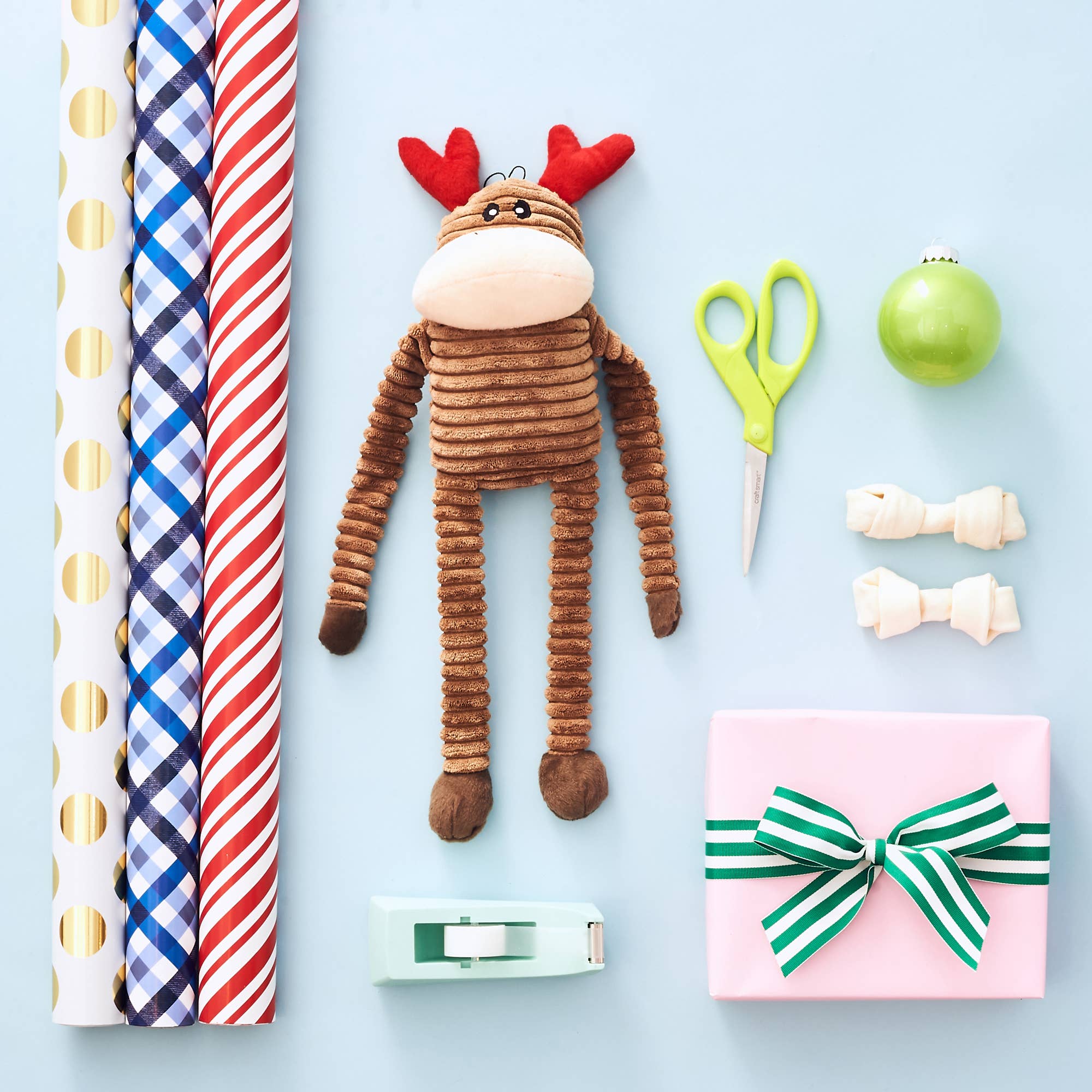 ZippyPaws Holiday Crinkle Reindeer Small