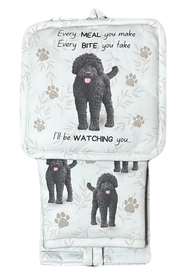 Labradoodle, oven mitt set