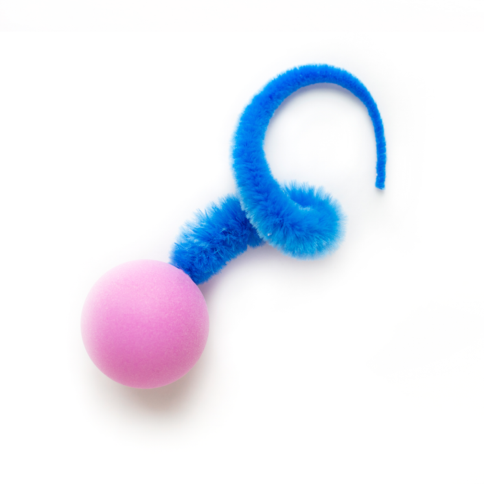 Wiggly Pong Cat Toy Plastic Pong Ball